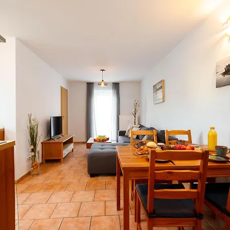 Apartment Yonna By Interhome